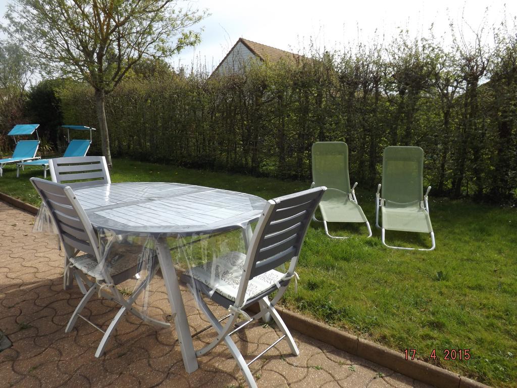 Au Chti Normand Bed and Breakfast Hermanville-sur-Mer Rum bild