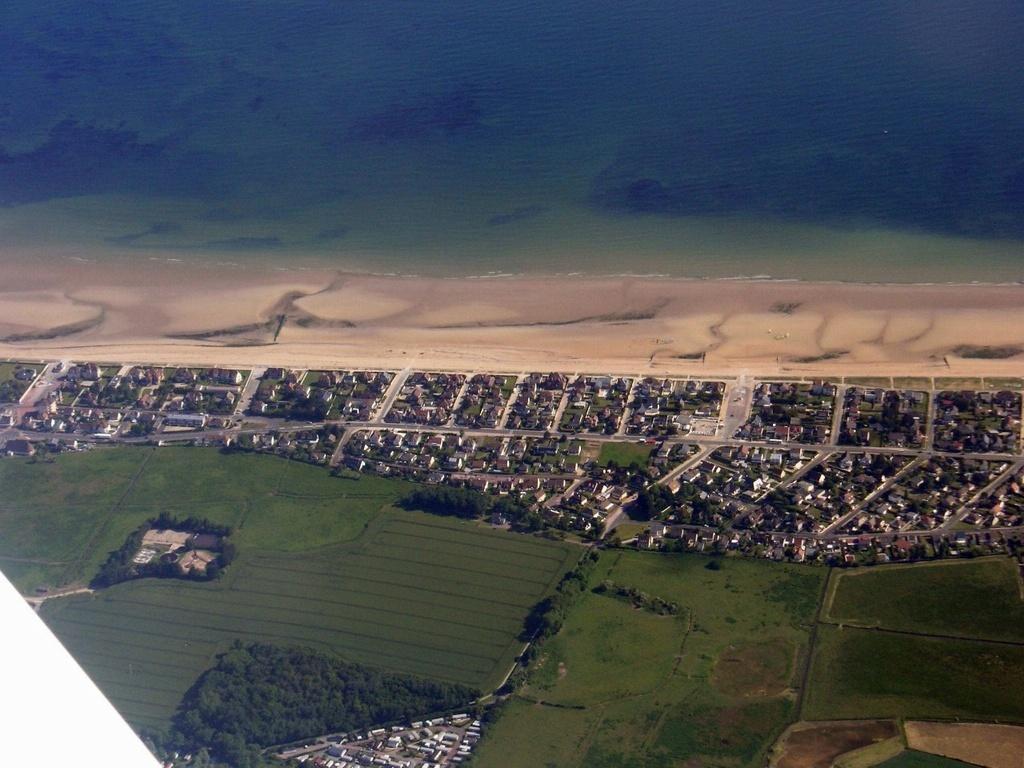 Au Chti Normand Bed and Breakfast Hermanville-sur-Mer Exteriör bild